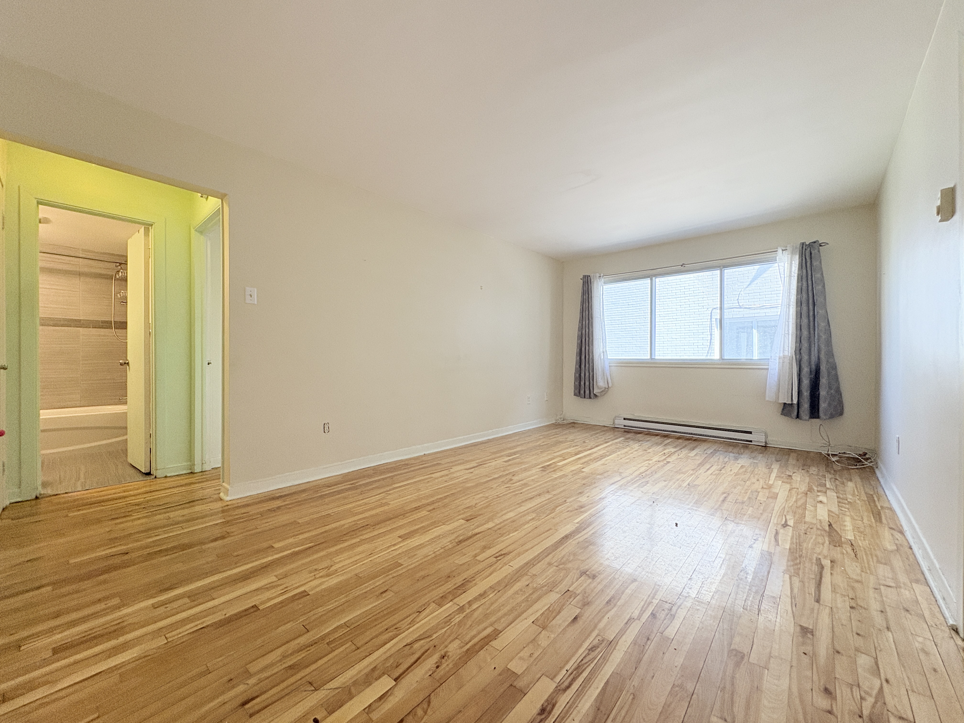 3919 Rue Newmarch, Montréal — photo 2